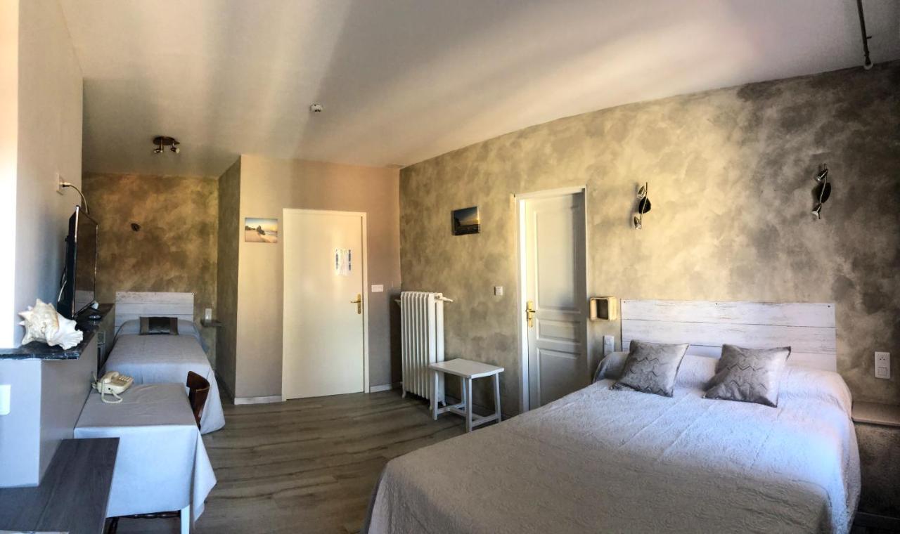 Logis Hotel Restaurant Metropole Міранд Екстер'єр фото